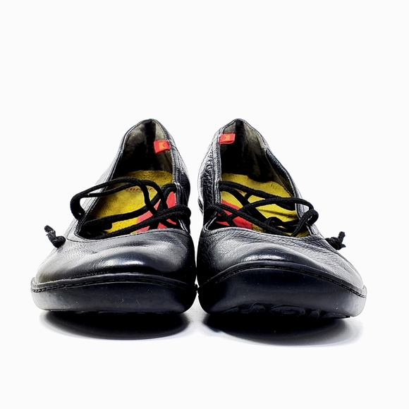 Camper Peu Nara Leather
Mary Jane Strap Heels - Picture 3 of 7